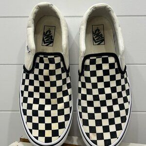 Vans checkerboard slip on shoes, mens Size 10 white black
